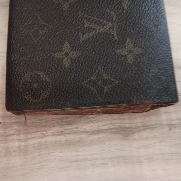 Authentic LOUIS VUITTON LV Vintage Monogram Wallet Envelope Leather - Picture 6 of 13